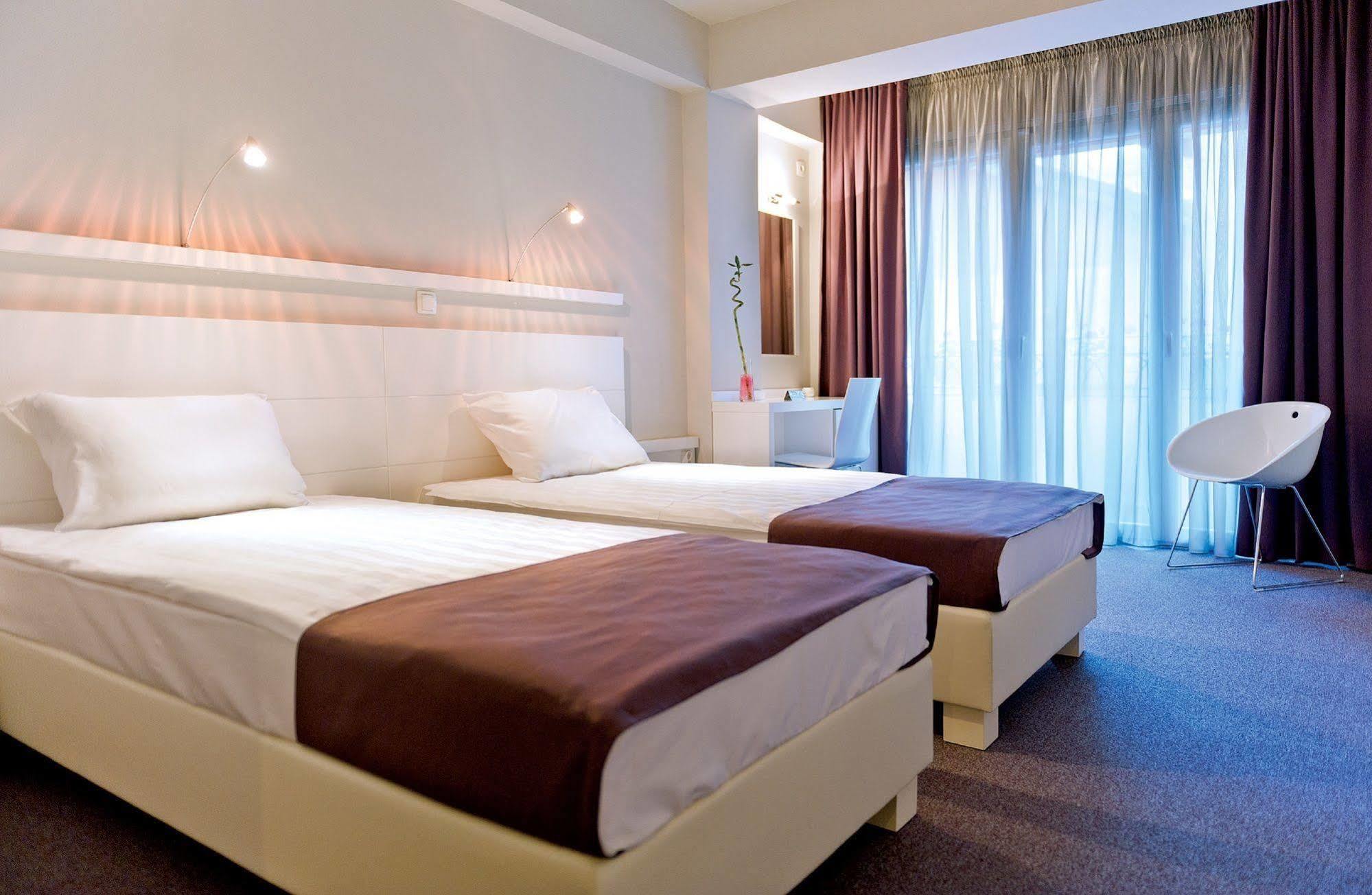Leonardo Hotel Skopje Luaran gambar